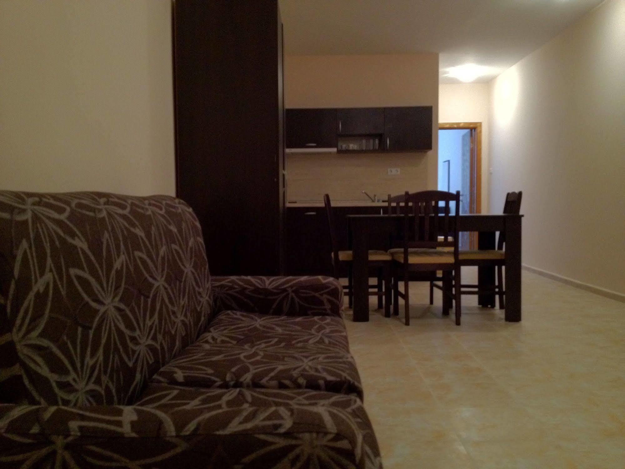 Arizona Del Mar Apartment เปาโมเรีย ภายนอก รูปภาพ