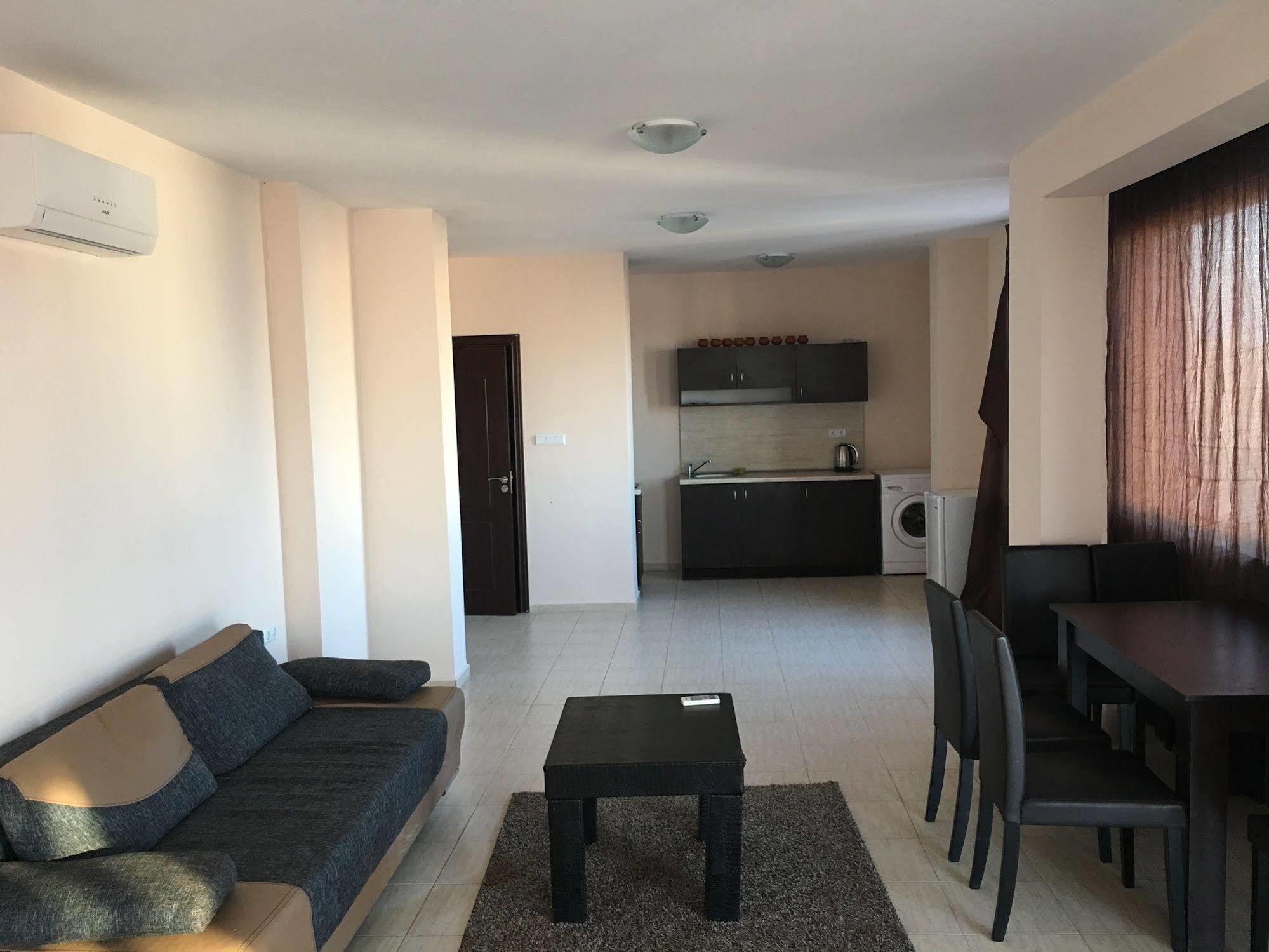 Arizona Del Mar Apartment เปาโมเรีย ภายนอก รูปภาพ