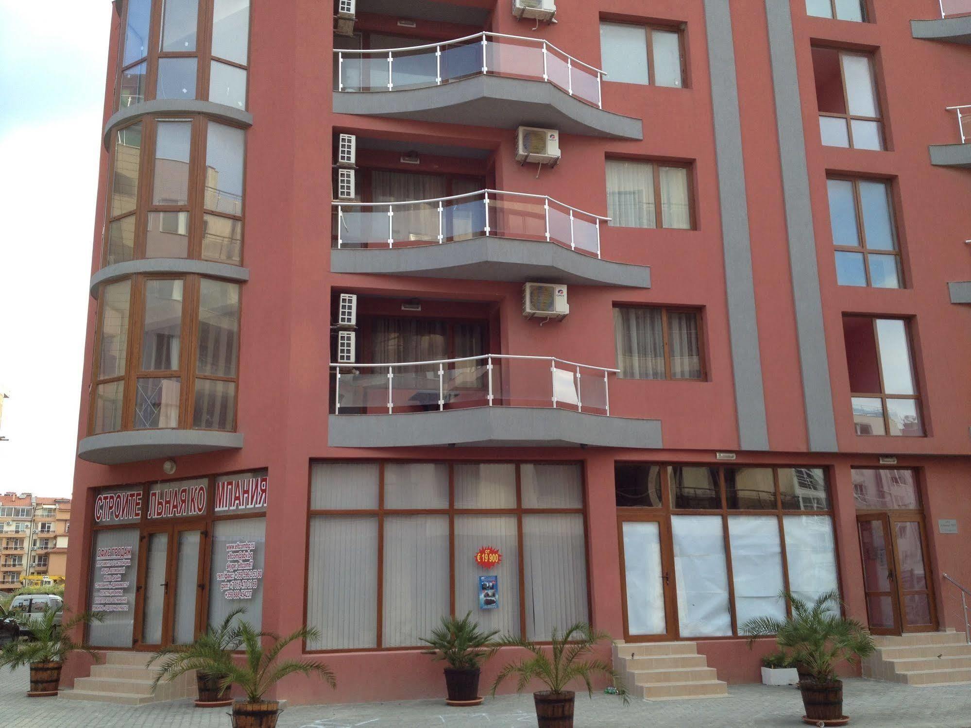 Arizona Del Mar Apartment เปาโมเรีย ภายนอก รูปภาพ