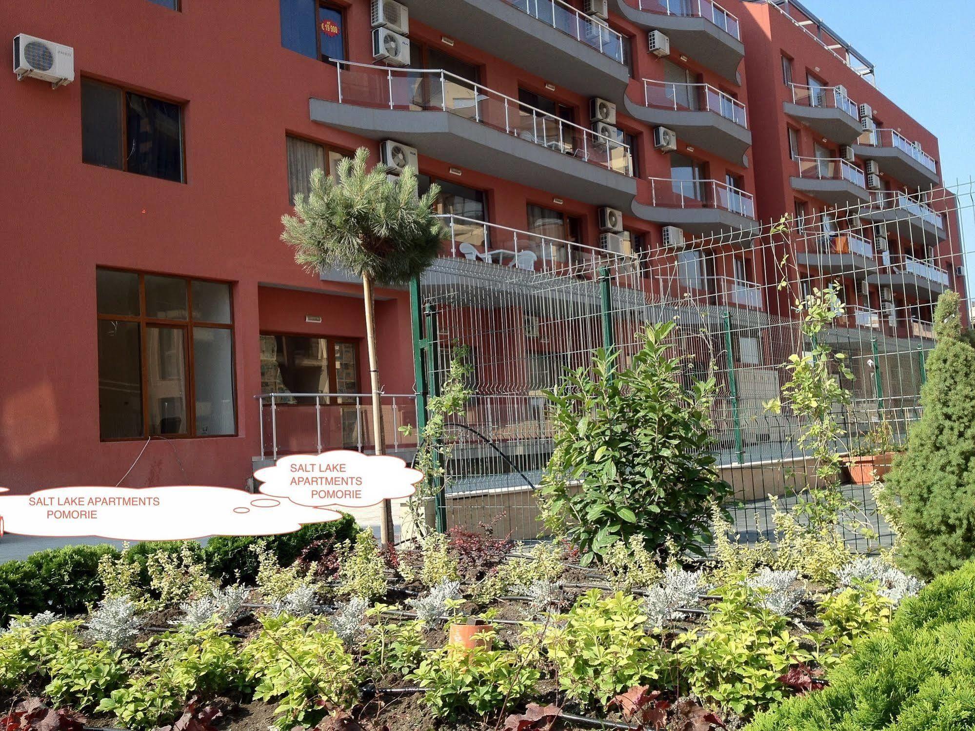 Arizona Del Mar Apartment เปาโมเรีย ภายนอก รูปภาพ