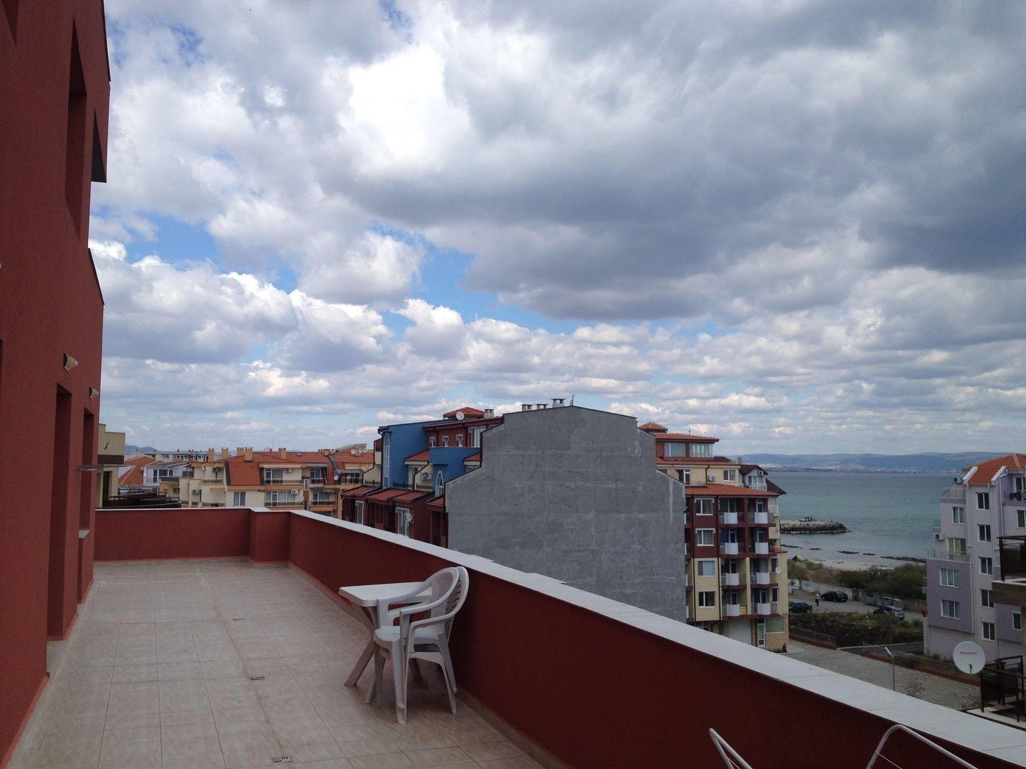 Arizona Del Mar Apartment เปาโมเรีย ภายนอก รูปภาพ